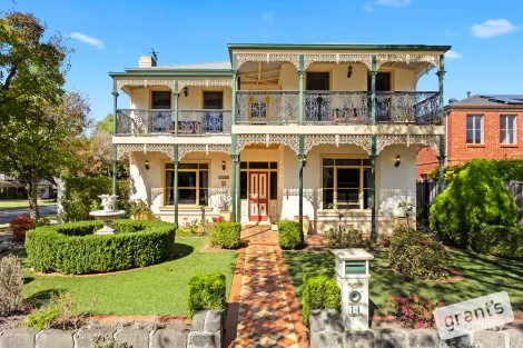 Property photo of 11 Park Square Narre Warren South VIC 3805