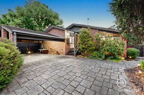 Property photo of 11 Nurla Place St Helena VIC 3088