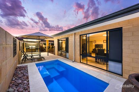 Property photo of 4 Honeydew Trail Wannanup WA 6210