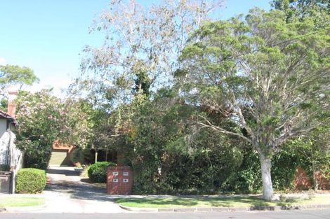 Property photo of 1/17 Orrong Crescent Caulfield North VIC 3161