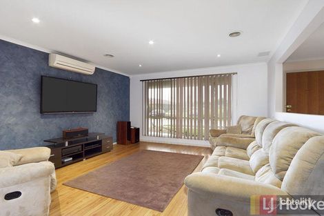 Property photo of 9 Stellato Place Hampton Park VIC 3976