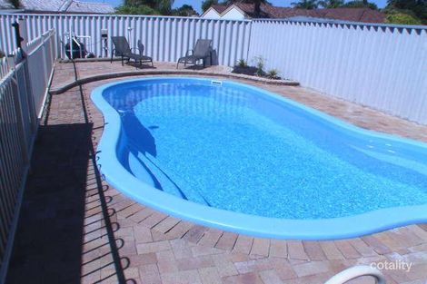 Property photo of 6 Bribie Place Warnbro WA 6169