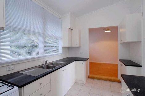 Property photo of 17 Finmere Crescent Upper Ferntree Gully VIC 3156