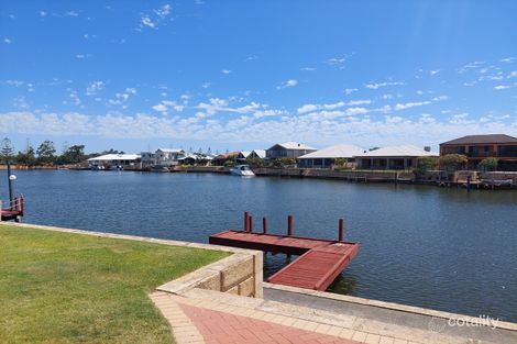 21 Riviera Way, Pelican Point, WA 6230