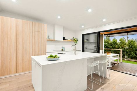 Property photo of 23 Stubbs Avenue North Geelong VIC 3215