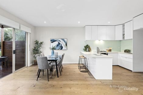 Property photo of 2/66 Darvall Street Donvale VIC 3111