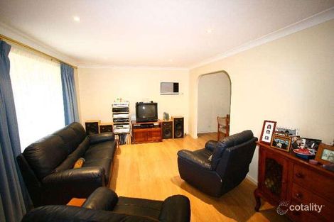 Property photo of 28 Pepler Place Thornton NSW 2322