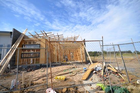 103 Havana Pde, Pakenham, VIC 3810