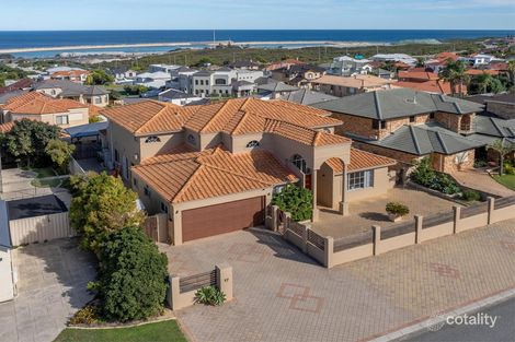 Property photo of 17 Randell Crescent Ocean Reef WA 6027