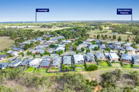Property photo of 32 Willowbrae Way Bannockburn VIC 3331