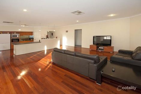 Property photo of 14 Bramdean Crescent Canning Vale WA 6155