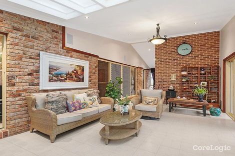 Property photo of 11 Pioneer Place Castle Hill NSW 2154