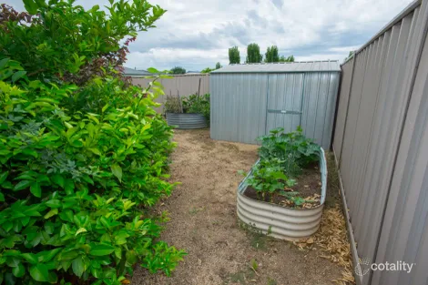 Property photo of 14 Amber Avenue Benalla VIC 3672