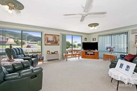 Property photo of 1 Murray Square Apollo Bay VIC 3233