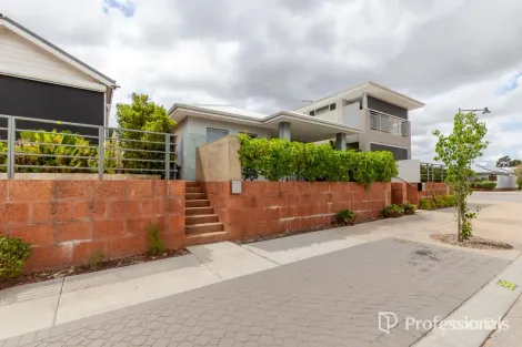 26 St Catharines Prom, Champion Lakes, WA 6111