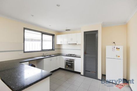 Property photo of 101 Endeavour Drive Cranbourne North VIC 3977
