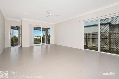 Property photo of 2/8 Outcrop Rise Cosgrove QLD 4818