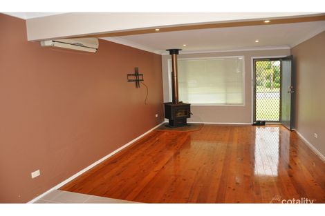 Property photo of 94 Kathleen White Crescent Killarney Vale NSW 2261