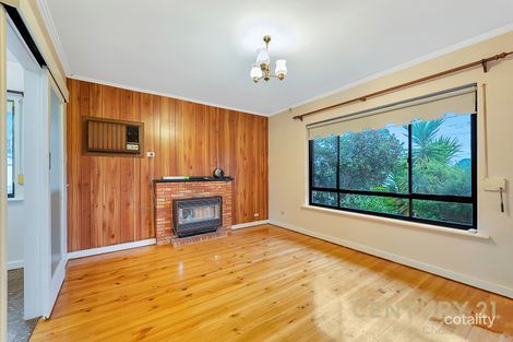 9 Harris Rd, Redwood Park, SA 5097