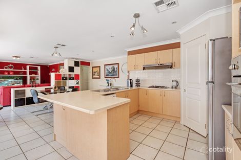 Property photo of 70 Golden Wattle Crescent Thornton NSW 2322