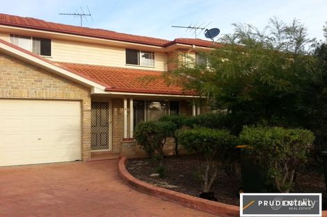 Property photo of 4/6 Bunbury Road Macquarie Fields NSW 2564