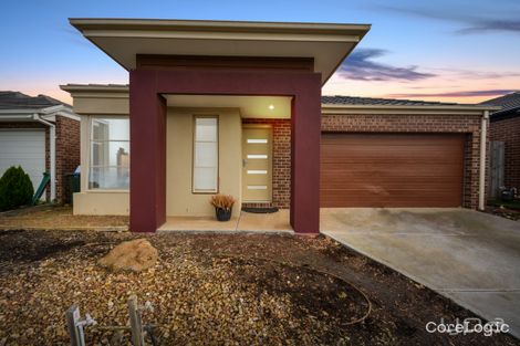 Property photo of 16 Dutch Avenue Manor Lakes VIC 3024