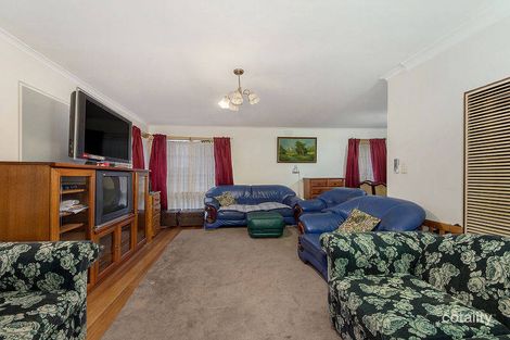 Property photo of 6 Box Court Kings Park VIC 3021