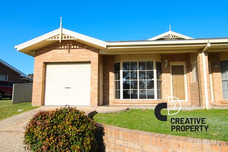 2/70 Callan Ave, Maryland, NSW 2287