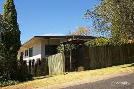 6 Holberton St, Rockville, QLD 4350