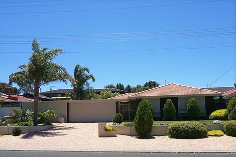 15 Green Rd, Hillarys, WA 6025