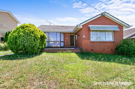 13 Mcinnes Cres, Churchill, VIC 3842