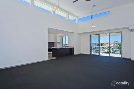 332/66 Sickle Ave, Hope Island, QLD 4212