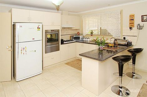 Property photo of 5A Vines Court Mill Park VIC 3082
