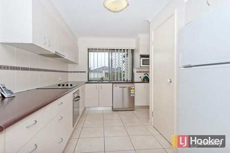 Property photo of 10 Yamba Close Fitzgibbon QLD 4018