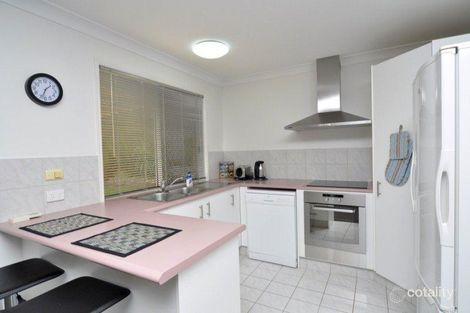 Property photo of 2/5 Hill Court Labrador QLD 4215