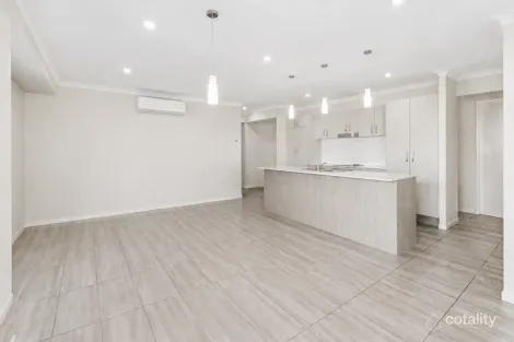 Property photo of 75 Skyblue Circuit Yarrabilba QLD 4207