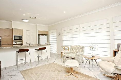 Property photo of 12 Peachtree Close Carindale QLD 4152