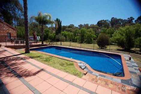 Property photo of 5 Como Court Wodonga VIC 3690