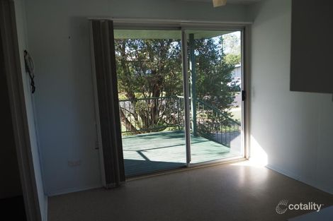 Property photo of 9 Hannah Crescent Dysart QLD 4745