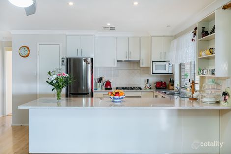 Property photo of 29 Monarch Drive Hamlyn Terrace NSW 2259