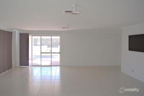 Property photo of 54 Dolphin Way Beldon WA 6027