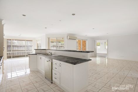 Property photo of 27 Hammerwood Green Beaconsfield VIC 3807