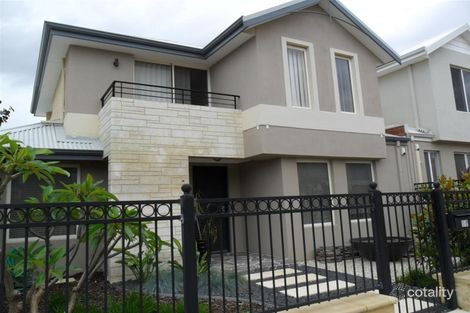 16 Gaudi Way, Clarkson, WA 6030