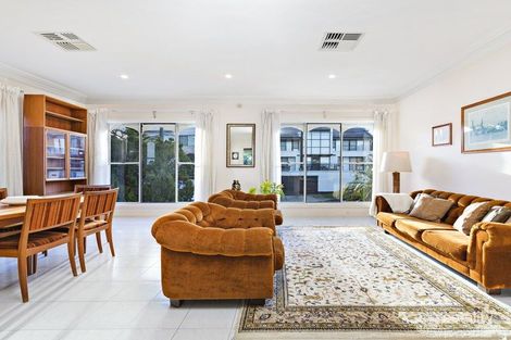 Property photo of 4 Tutt Crescent Chiswick NSW 2046