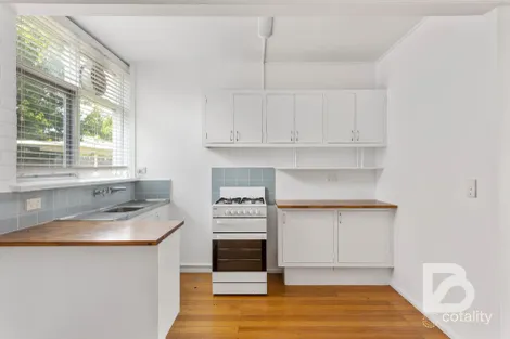 Property photo of 2/120 Charman Road Mentone VIC 3194