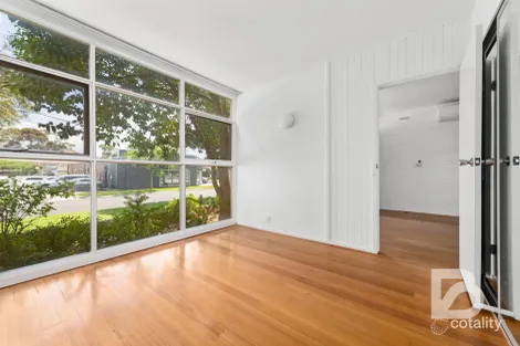 Property photo of 2/120 Charman Road Mentone VIC 3194