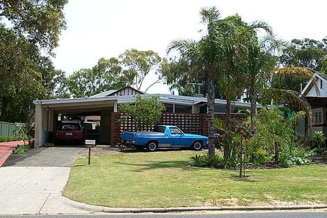 40 Clive St, Bicton, WA 6157