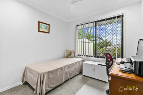Property photo of 18 Flynn Court Urraween QLD 4655