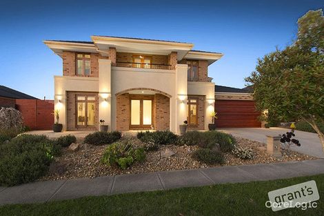 Property photo of 10 Marbelia Drive Berwick VIC 3806