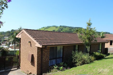 32 Hopman Cres, Berkeley, NSW 2506